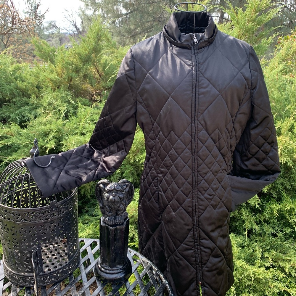 Jones of New York signature black quilted long line jacket